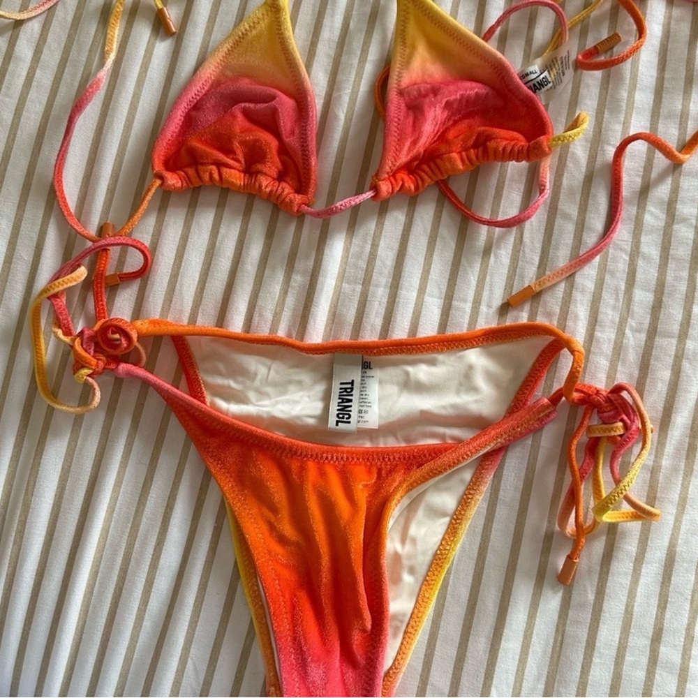 Rainbow Triangl bikini set